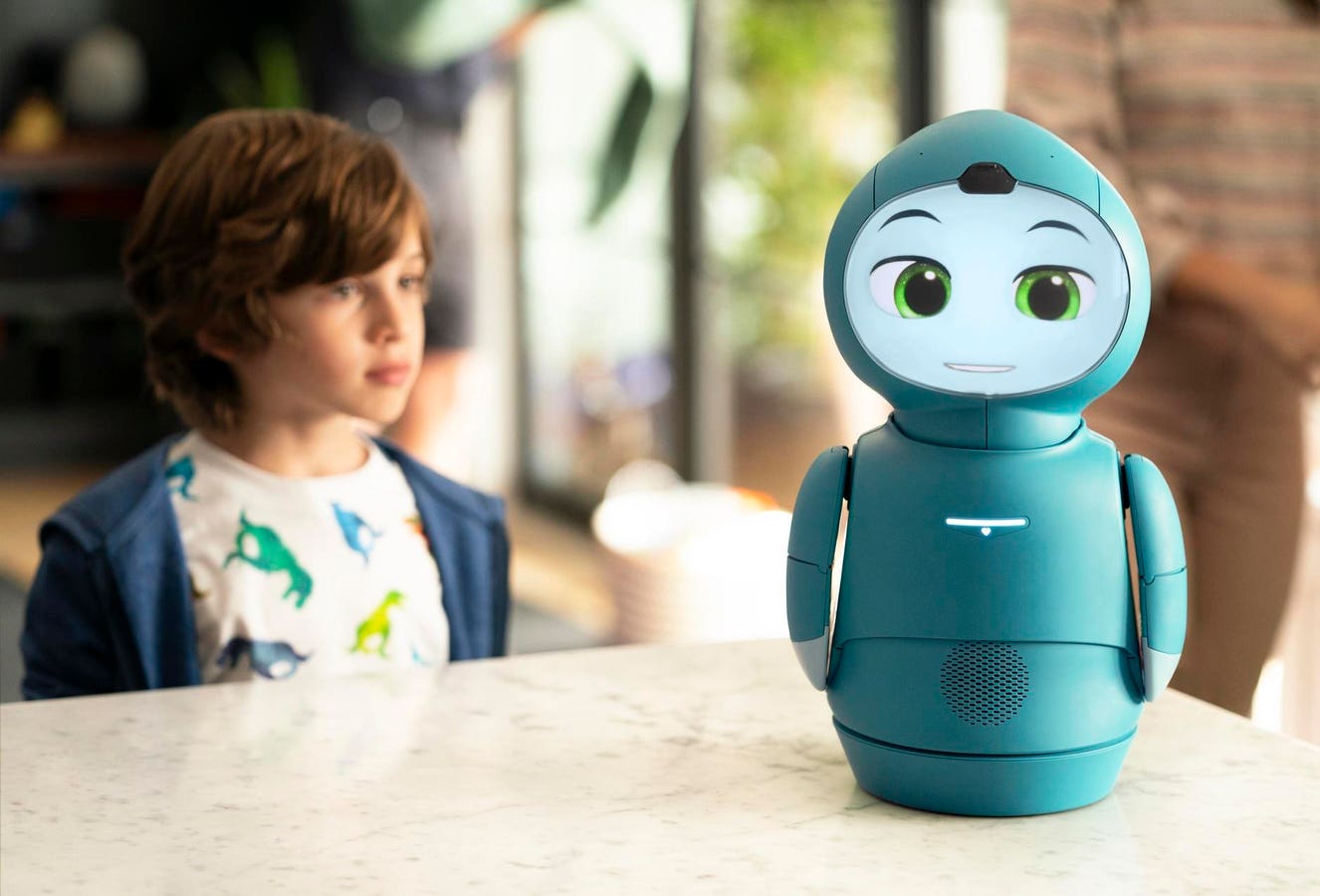 How This Emotionally Intelligent AI Robot Can Play With, Teach Kids