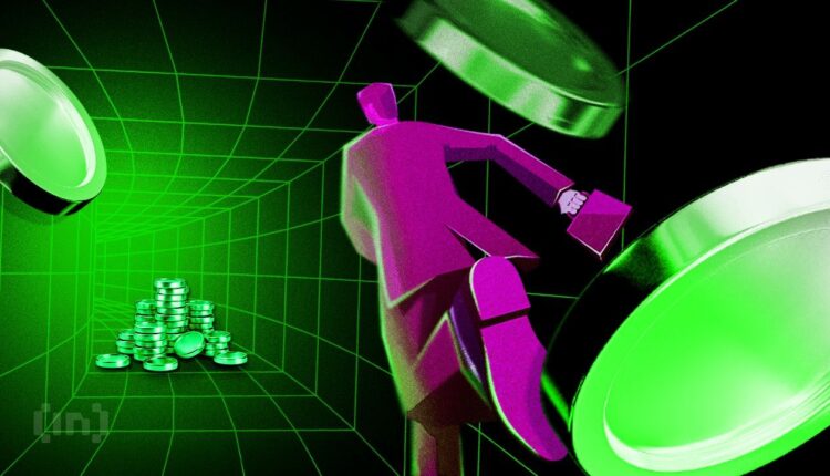 4 Reasons to Start DCA Into Altcoins From December