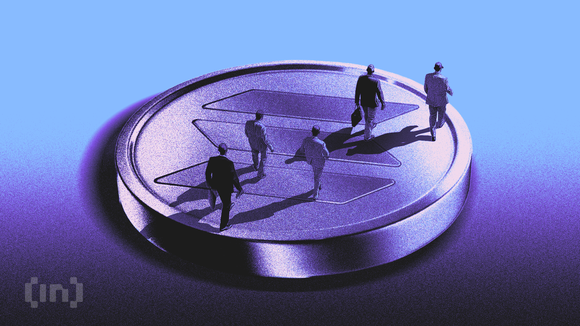 Solana Price Holds Bullish Structure Despite Dip — ETF Buzz?