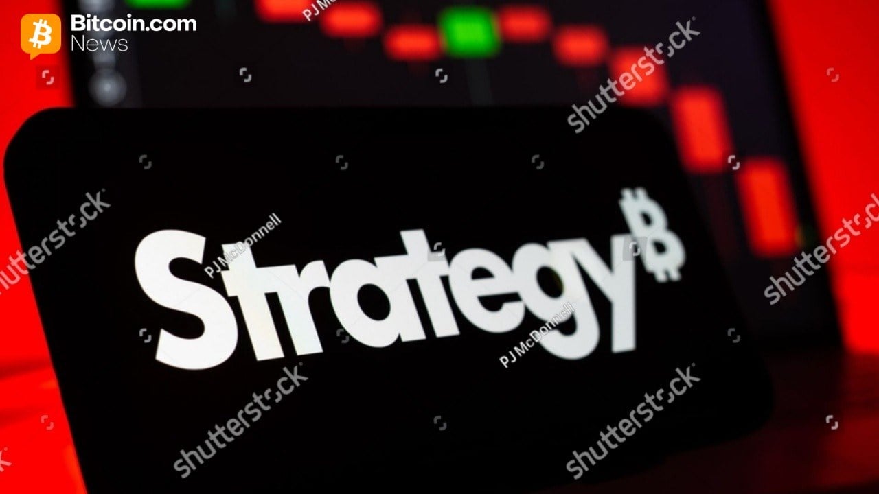 Strategy Reports $17.4 Billion Q4 Operating Loss Amid Bitcoin Price Correction